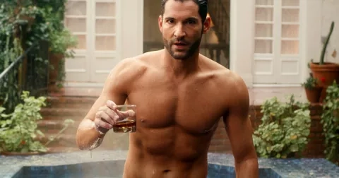 Top 10 seriálů, na které se můžeme těšit v roce 2021