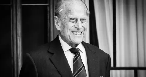 Ve věku 99 let zemřel princ Philip, manžel královny Alžběty II.