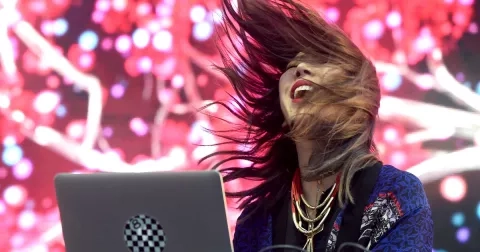 Znáte je? Tyhle ženy mění hudební průmysl!