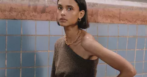 Nanushka: Z lokálního podniku celosvětově uznávanou značkou