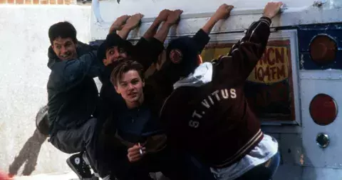 Plavba z hororu, drogy a #FreeBritney: Nejlepší dokumenty roku 2021