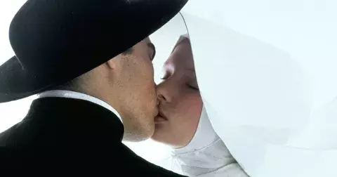 Prohlédněte si ty nejkontroverznější zakázané módní reklamy