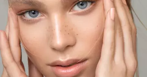 Desatero esenciální péče o pleť - i zevnitř