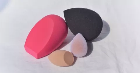 #HOWTO: Rychlé a efektivní způsoby čištění vašeho kosmetického náčiní!