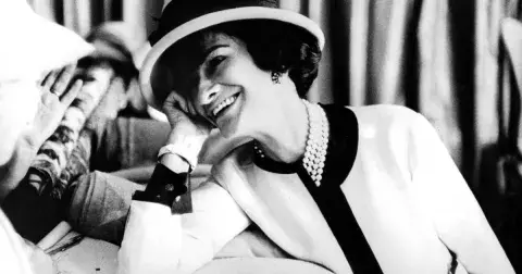 Coco Chanel: Kolaborace s nacisty i omítnutí vévody z Westminsteru