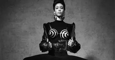 Surrealismus ve své nejčistší formě SCHIAPARELLI S/S 2022