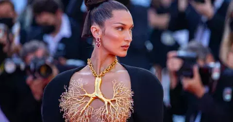 Známá i neznámá Bella Hadid