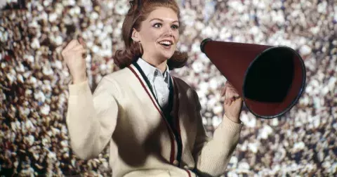 PŘITUHUJE! JAKÝ SVETR POŘÍDIT TUTO ZIMU? TEN, CO VÁM VYDRŽÍ CELÝ ŽIVOT