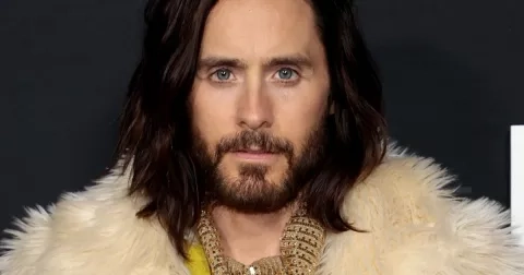 Ve jménu otce, syna a módního stylu Jareda Leto