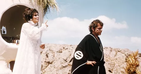 Vy dva a vina. Proč ji vyhnat ze vztahu?