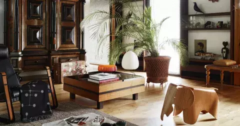 MEZI UMĚNÍM A DESIGNEM. IKONICKÉ LAMPY AKARI SLAVÍ 70 LET