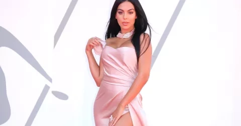 5 trumfů Georginy Rodríguez, které mohou inspirovat i vás