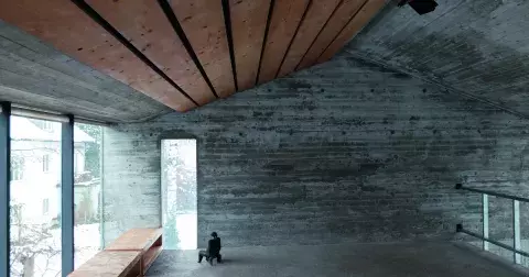 Surový beton, kam se podíváš