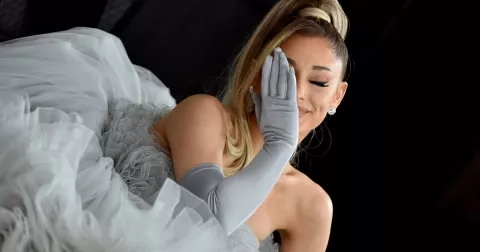 Proč je důležité míti Arianu Grande?