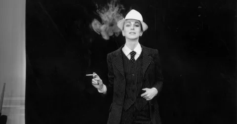 Od Coco Chanel po Phoebe Philo Aneb evoluce power dressing