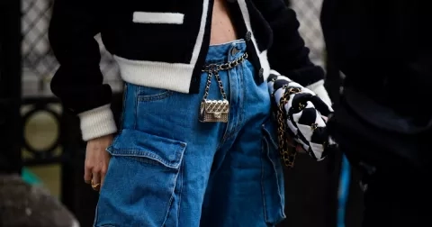 Velký retro návrat kalhot s kapsami. Vítejte zpět, cargo pants!