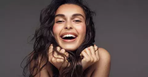 A tohle jste věděla? Takhle se bez péče změní váš úsměv během let