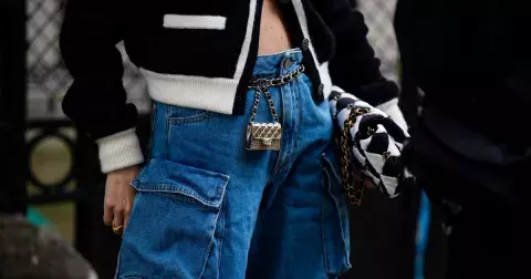 Velký retro návrat kalhot s kapsami. Vítejte zpět, cargo pants!