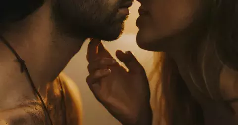 Tajné erotické sny a zážitky s jinými muži. Kde jsou hranice lásky?