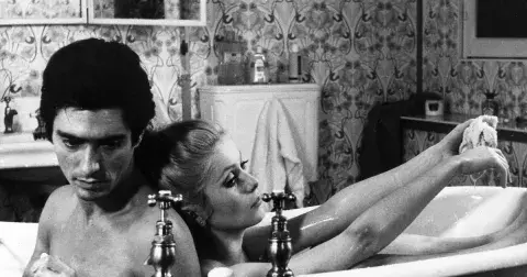 Konec velké lásky aneb co když to celé byla jenom lež?