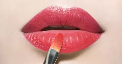 5 tipů, jak zvětšit rty i bez botoxu