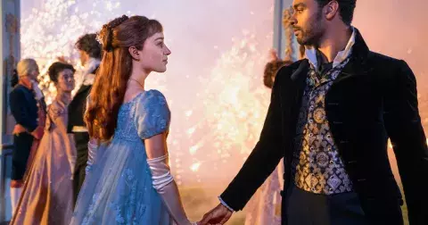 Netflix fashion: Seriály, které musíte sledovat, pokud milujete módu