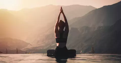 Umí prospět ženství, pomůže s diabetem: Odhalte kouzlo hormonální jógy