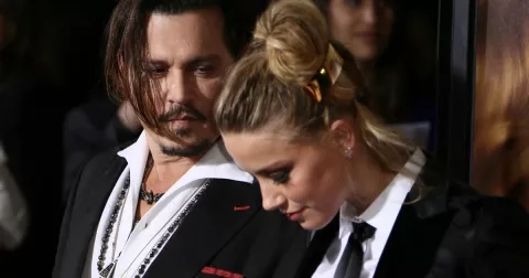 Spravedlnost pro Johnnyho! Depp vyhrál soudní bitvu proti Heard