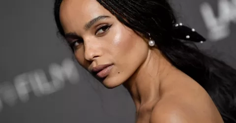 Herečka, která nezná stud: nejlepší outfity Zoë Kravitz
