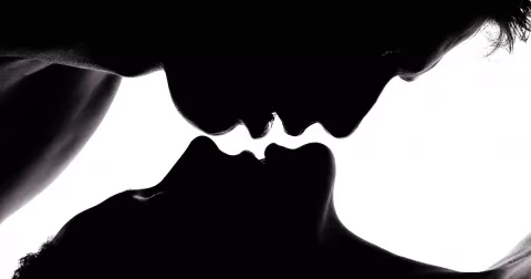 Syndrom fleabaggingu: Proč si stále vybíráme špatné muže?