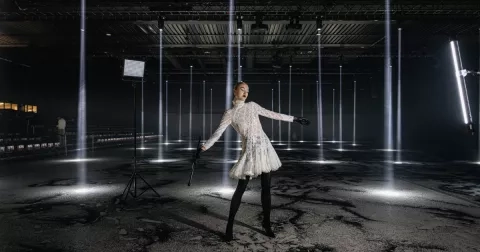 Umocnění ženské siluety a ovládnutí detailu Zuzanou Kubíčkovou