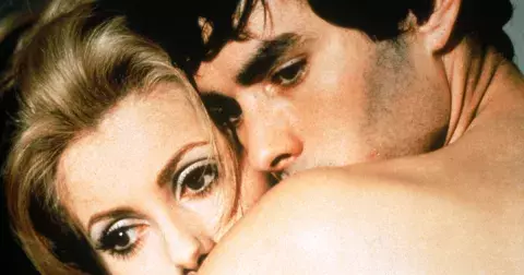 Spaluje vás žárlivost? I s tím se dá bojovat