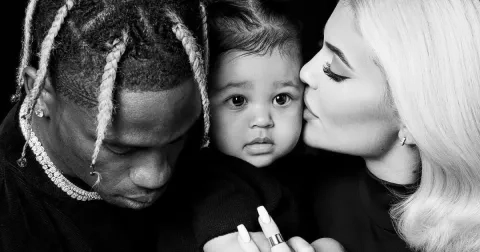 Proč je dcera Kylie Jenner nejvíc cool dítě současnosti?