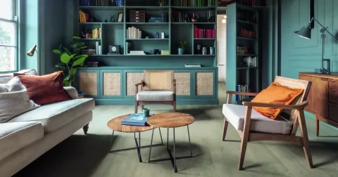 Coastal Grandmother: Trend, který pronikl i do stylu bydlení