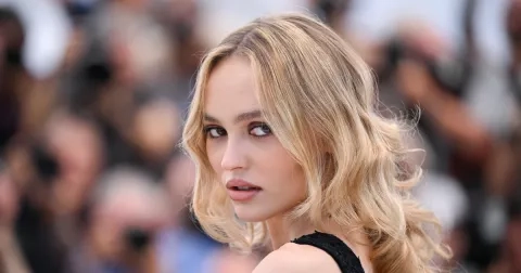 Lily-Rose Depp: star s otcovým jménem, máminou tváří a vlastním stylem