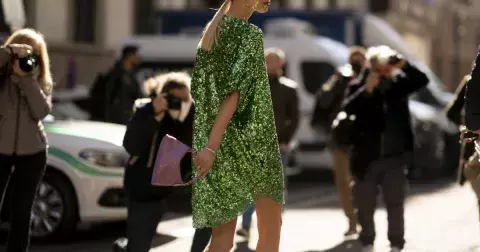 Trendy šaty léta 2023: Letní láska pro ženy s velikostí XS i XL