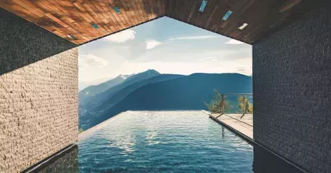 DOLCE VITA: Nejkrásnější hotely v Itálii