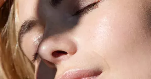 Zázrak jménem retinol: Komu může pomoct a komu naopak uškodit?