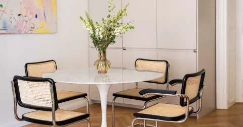 Z Hong Kongu na Újezd a zpět: rekonstrukce malého bytu pro cestovatele