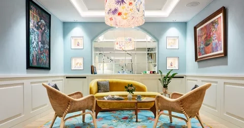 Pražský Maison Sisley: Vítejte tam, kde se krása potkává s uměním