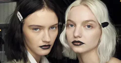 Vlasový botox: Injekce vitaminů, která regeneruje vlasy