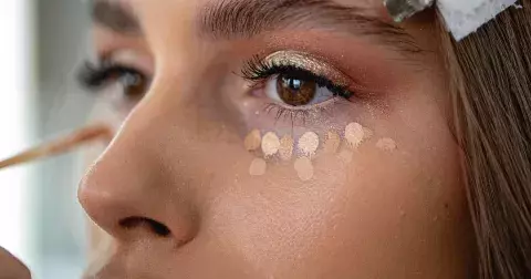 Ombré concealer trend: získejte dokonalý obličej bez efektu masky