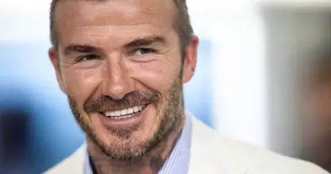 Beckhamova terapie: zpověď o nenávisti, nevěře i životě s paparazzi