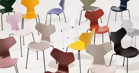 Kam pro vintage židle od Jacobsena nebo vlněný koberec od Halabaly?