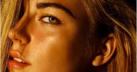 Modeling v Asii? Práce i patnáct hodin denně a každotýdenní vážení