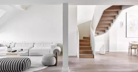 Nahlédněte do bydlení manželů Ortnerových. Překvapí béžovým souzněním