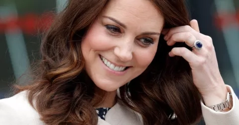 Slavné prsteny monarchů: Ten nejkrásnější patřil lady Di