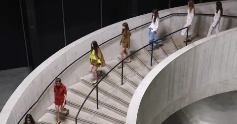 Gucci Cruise 2025: Kterak Sabato de Sarno dobyl Anglii