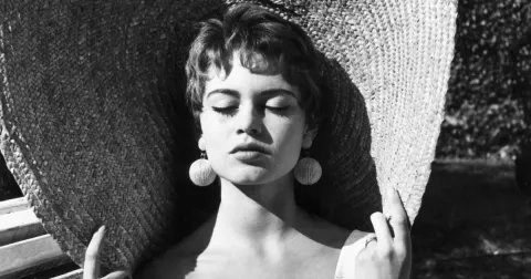 Léčí, lék to ale není. Aneb jaká je síla placebo efektu?