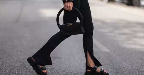 Obujte je a už je nesundáte: nejlepší letní sandály na platformě